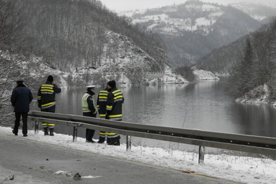 Pošli na sastanak otišli u smrt: Mesto gde je automobil sleteo u Zlatarsko jezero