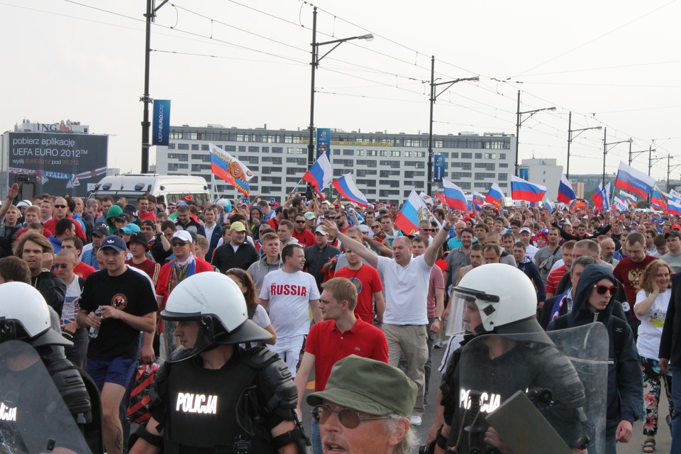 Przemarsz Rosjan ulicami Warszawy