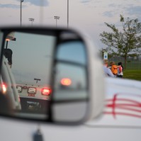 Ittas volt a söfőr: videón a kismamát szállító mentőautó balesete a Ferihegyi úton