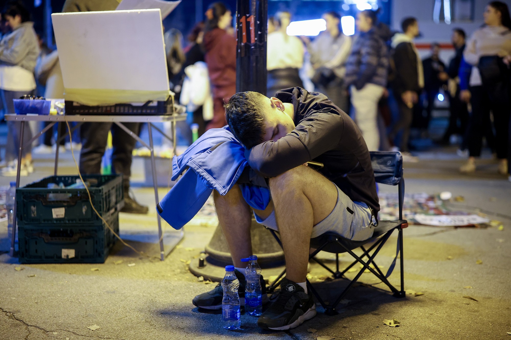 Do Nového Sadu prišli v predvečer prvého výročia tragédie tisíce ľudí.