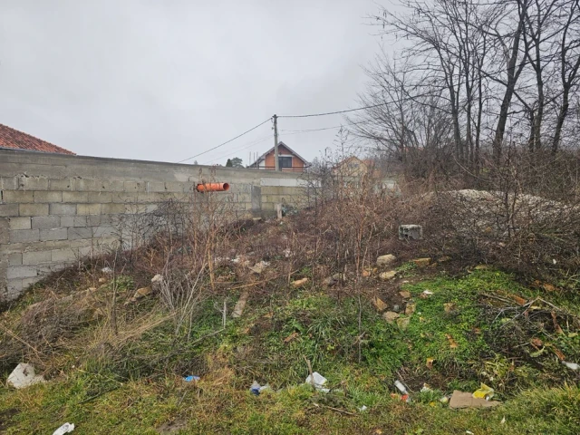 "NIJE VLASNIK KAFANE, KAO ŠTO JE PRIČALA U ELITI!" Komšije su raskrinkale Zoricu Marković