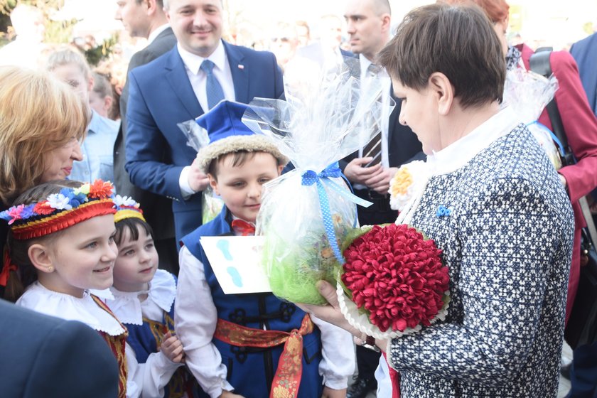 Tak Szydło bawiła się na pikniku. Zobacz zdjęcia