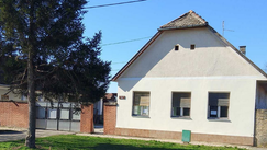 Na prodaju kuća sa velikim placem za 37.000 evra