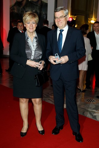 Tomasz Nałęcz z żoną Darią na premierze filmu 'Powstanie Warszawskie'