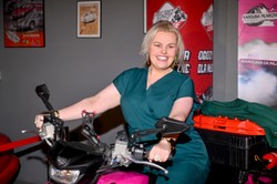 Kinga Zawodnik schudła 50 kg i pokazała brzuch. "Nie wstydzę się" [FOTO]