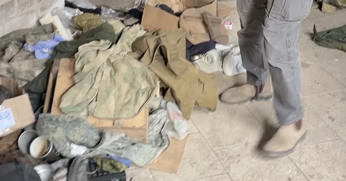 Russian soldiers lived in squalor, left poop on the floor in occupied ...