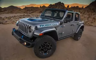 Jeep Wrangler 4xe – hybrydowa terenówka z Ameryki