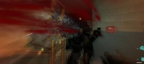 Screen z gry F.E.A.R. Extraction Point