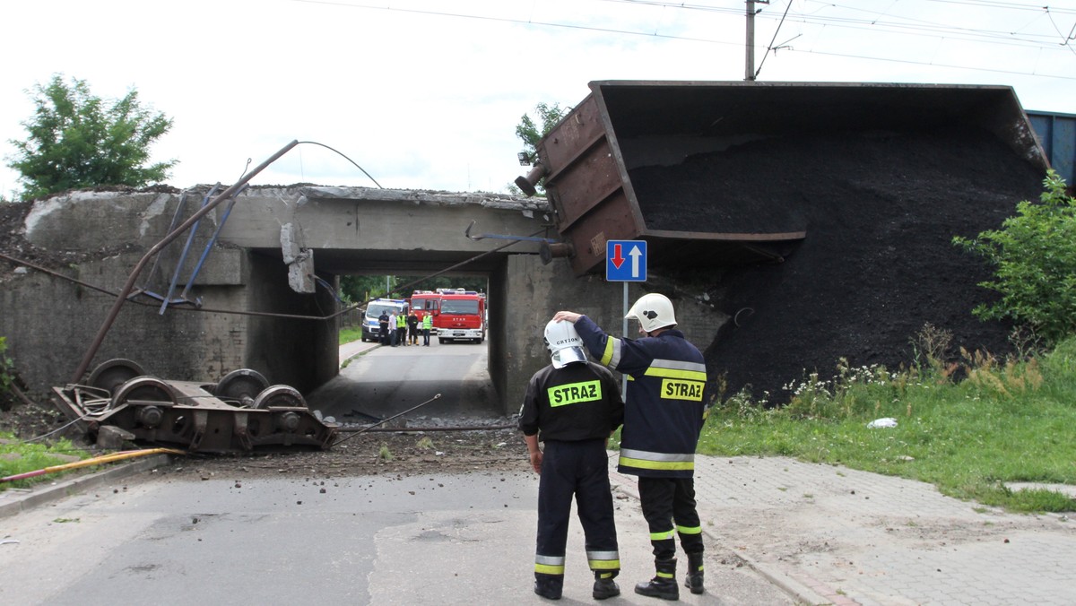 Wykolejony pociąg we Wronkach