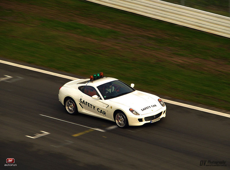 Ferrari Racing Days 2009: spotkanie w Brnie (4-6.09)