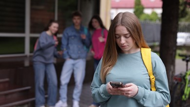 MEN chce uporządkować szkolne statuty. Koniec z absurdalnymi zapisami