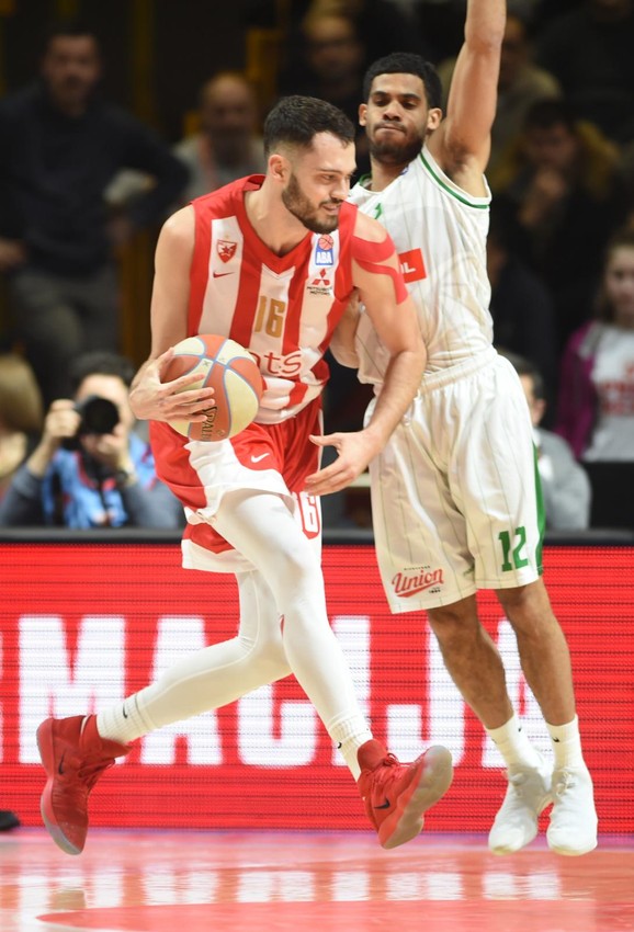 Stefan Janković u dresu Zvezde