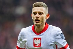 Słynny klub z Premier League złożył ofertę kupna piłkarza reprezentacji Polski