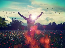 Kreatywna pobudka po zimie. Psycholog wyjaśnia, jak wykorzystać wiosnę do samorozwoju