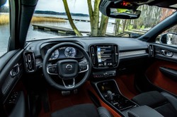 Volvo XC40 teraz w cenie tańszych rywali. Szwedzi kontra Hyundai, Ford i spółka