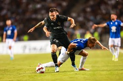 Wspaniały początek, potem Karabach się rozstrzelał. Liga Mistrzów odjechała Lechowi