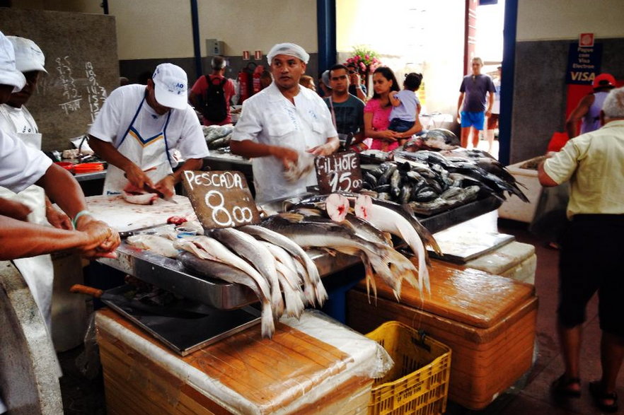 Bazar, powstał w pobliżu rynku i jest największym targiem rybnym Amazonii