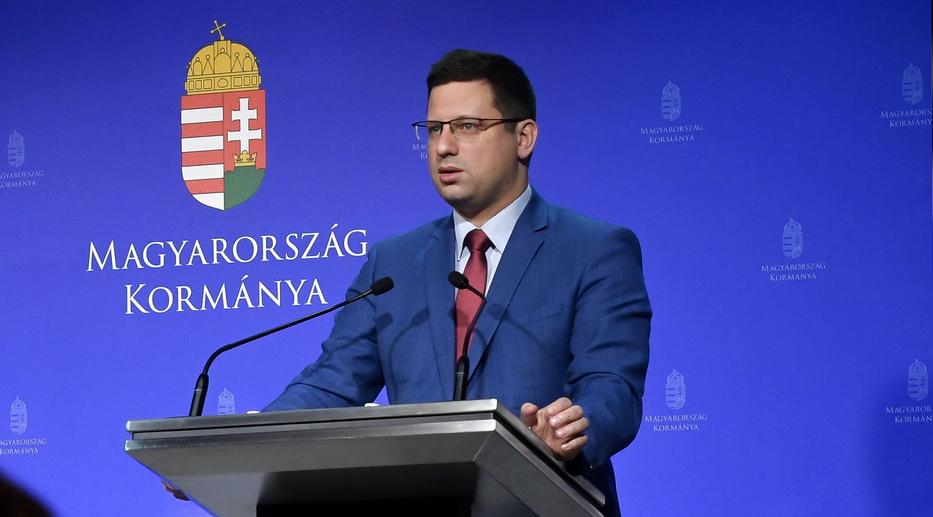 Gulyás Gergely miniszter elmondta Fotó: MTI / Koszticsák Szilárd