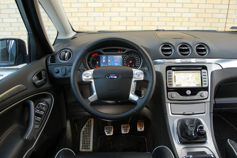 Ford S-Max 2.0 TDCi: Z indywidualnym stylem