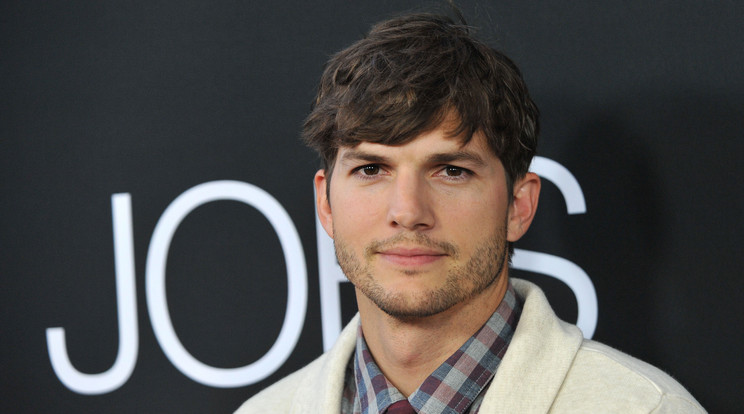 Ashton Kutcher édes képet osztott meg fiáról/Fotó: Northfoto