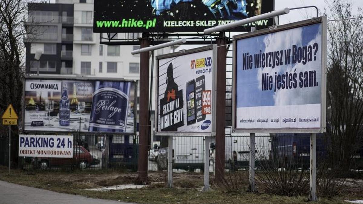 Inwazja reklamy na ulicach polskich miast 