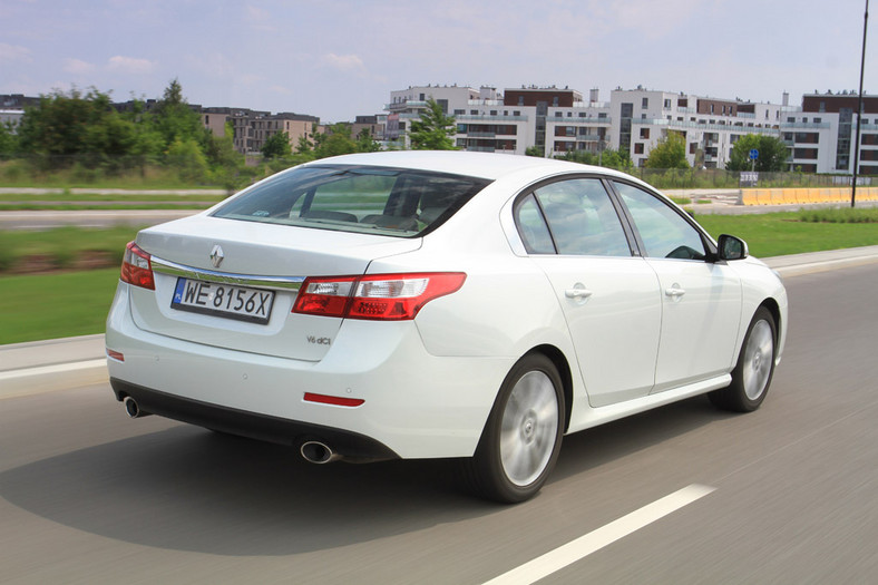 Renault Latitude: elegancja-Francja