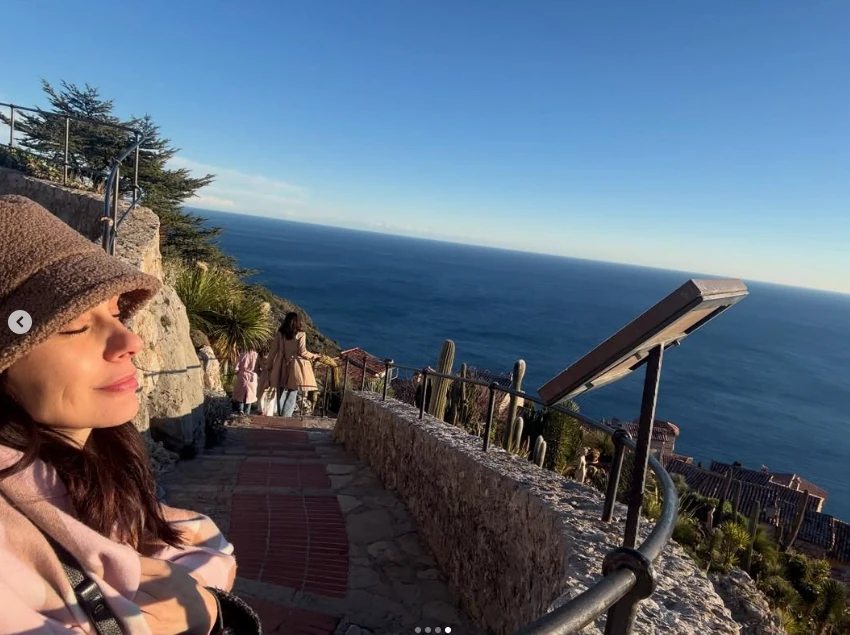 Sloboda Mićalović otišla na Azurnu obalu