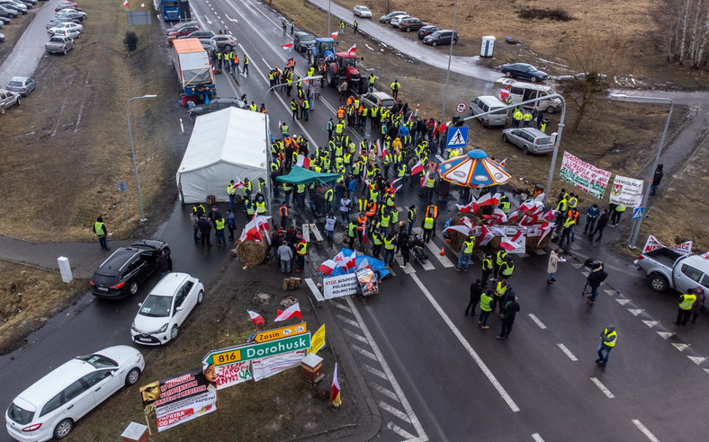 Protest rolników w Dorohusku. Rolnicy zebrali się przed polsko-ukraińskim przejściem granicznym. Fot. Wojtek Jargiło