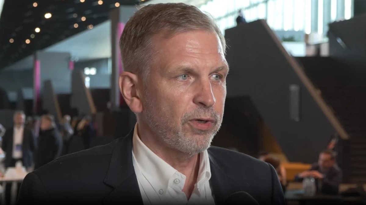 Jan Butkiewicz, president of the cloud for health is dead. He was 65 years old