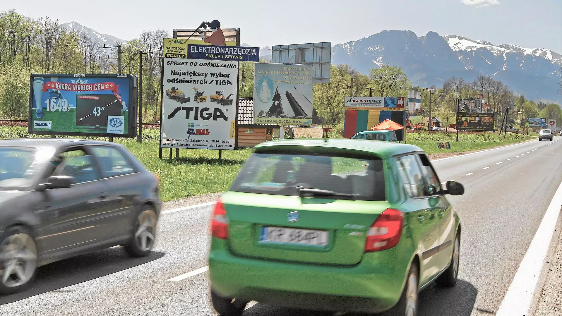 "Odsłaniamy Tatry" - "Tygodnik Podhalański" walczy z brzydkimi reklamami
