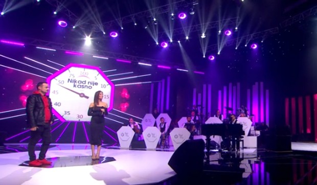 Pevačica otkrila pol bebe u emisiji