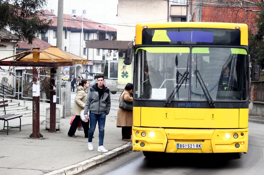 Stari autobusi, stari podovi