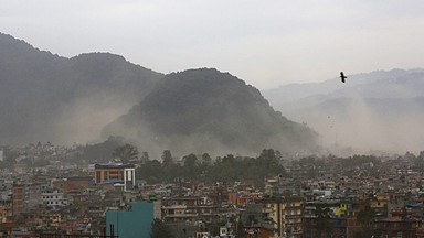 Potężne trzęsienie ziemi w Nepalu