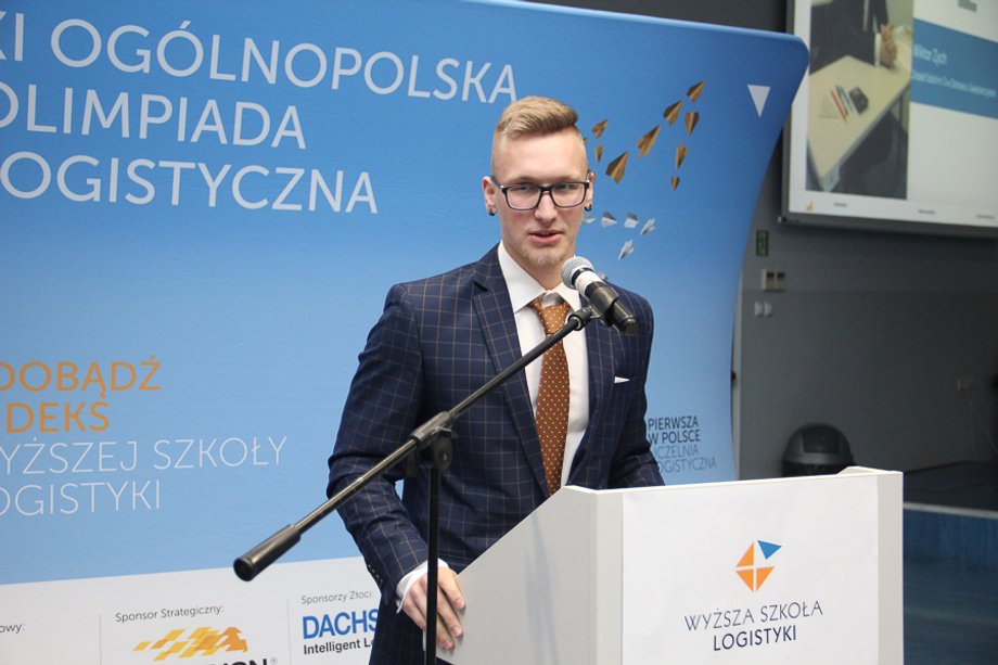 Zwycięzcą tegorocznej XI Ogólnopolskiej Olimpiady Logistycznej został Wiktor Zych, uczeń Zespołu Szkół nr 3 w Ostrowcu Świętokrzyski