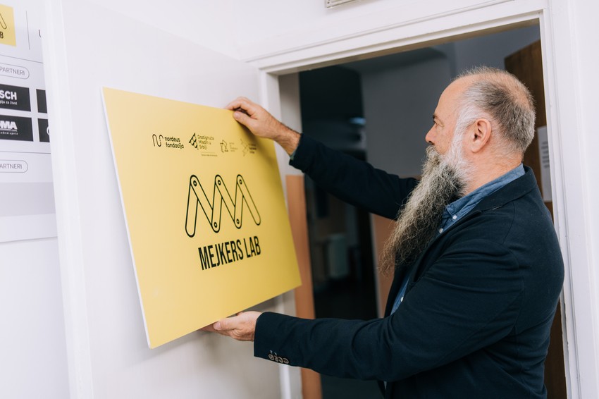 Mejkers lab, Matematička gimnazija