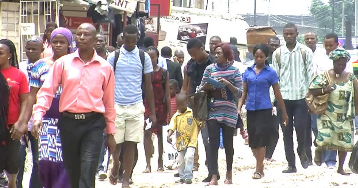 Enugu residents resort to trekking as petrol price hits ₦1,200 per litre