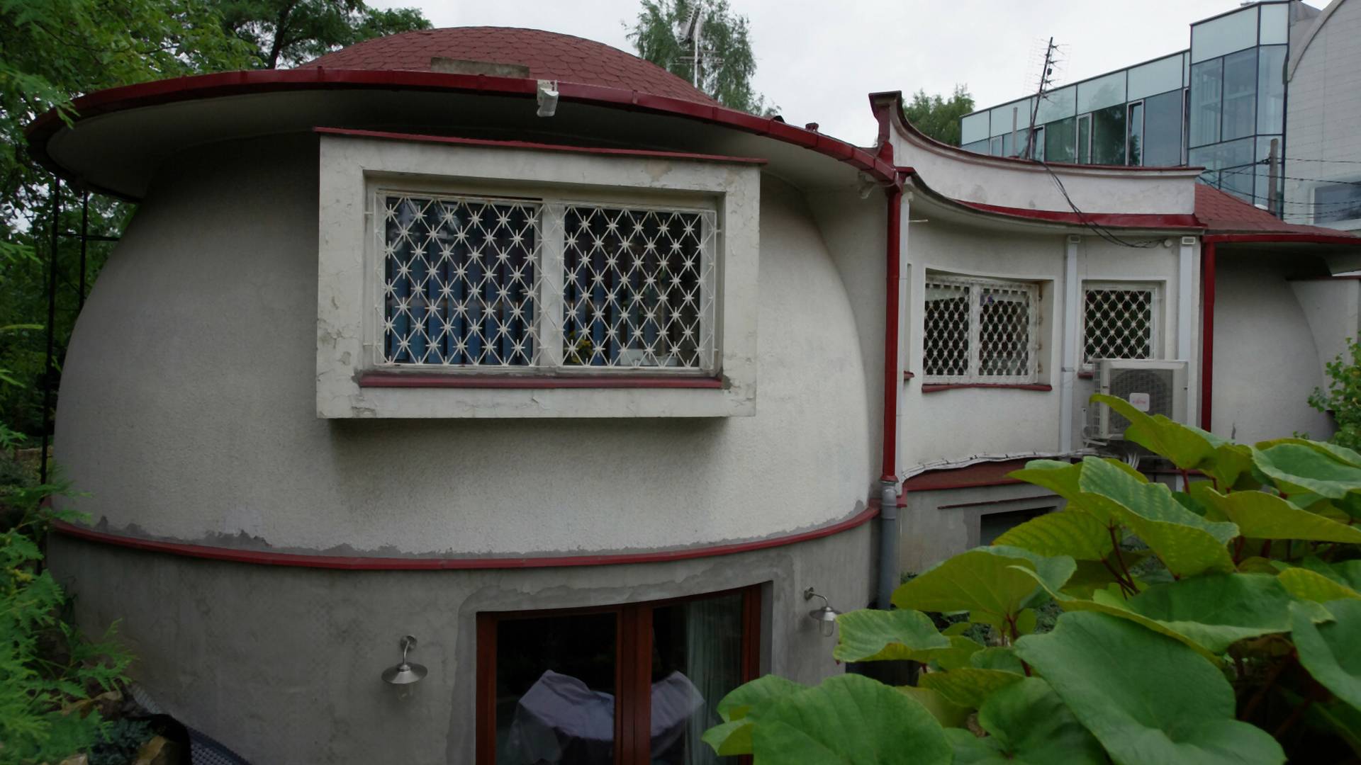 Kopulaki to domy-grzyby, które obchodziły prawo PRL. Wciąż stoją