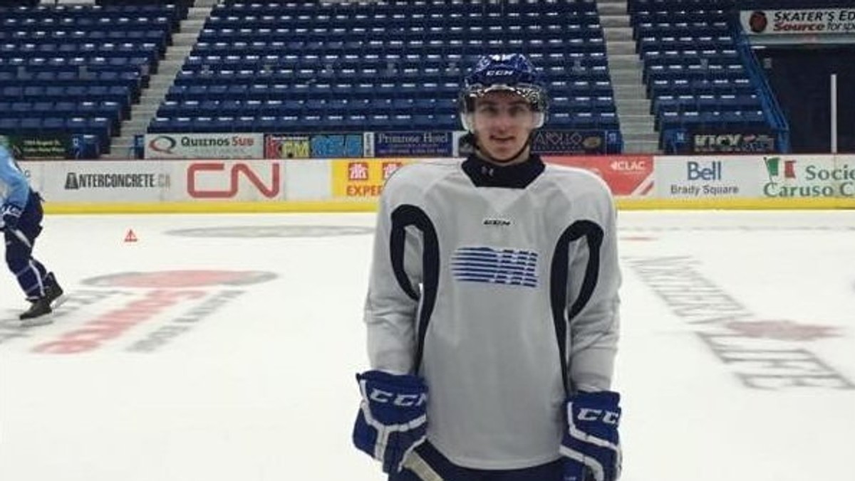 Sudbury Wolves pokonali Erie Otters 2:0 przy udziale Alana Łyszczarczyka, który zanotował asystę. Obie drużyny znajdują się na dwóch różnych biegunach Ontario Hockey League. Na ligowym szczycie są Otters, od dna odbijają się powoli Wolves.