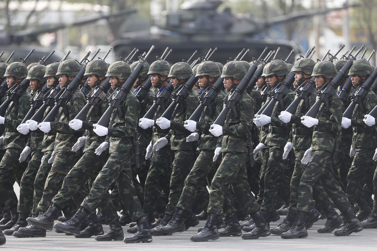 Dwa kraje na krawędzi wojny. Eskalacja walk na granicy, atak myśliwców F-16