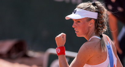 Emocje tylko w drugim secie. Magdalena Fręch żegna się z French Open