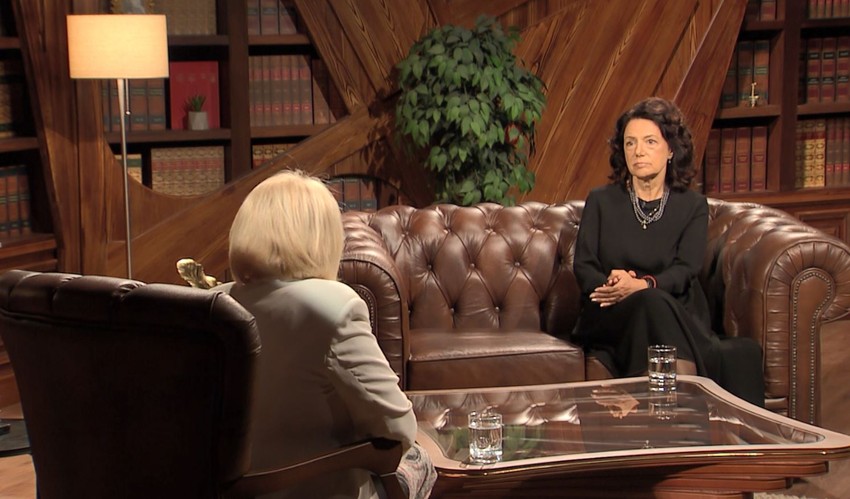 Sanda Rašković Ivić na terapiji kod Slavice Đukić Dejanović 