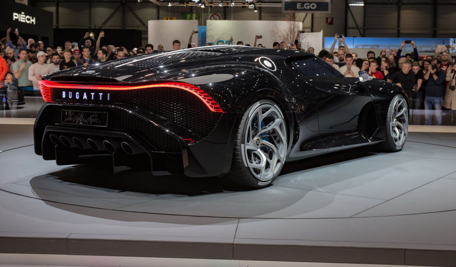 Bugatti La Voiture Noire jeszcze nie opuścił fabryki, a już jest najdroższym samochodem na świecie