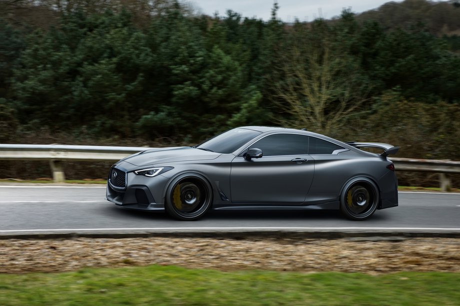 Infiniti Q60 Project Black S dual-hybrid 