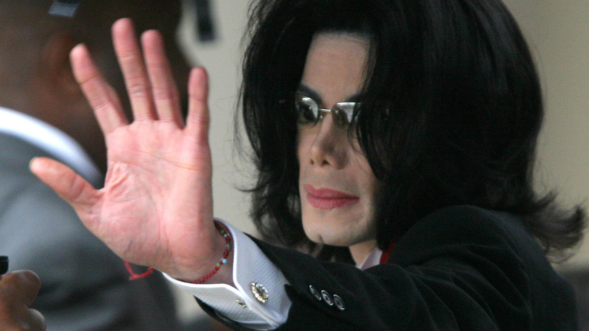 Michael Jackson zrezygnował z roli Piotrusia Pana w filmie "Hook" w reżyserii Stevena Spielberga.