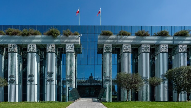 Aż trzy lata trwała batalia o odsunięcie neosędziów. Sąd Najwyższy wskazuje winnych