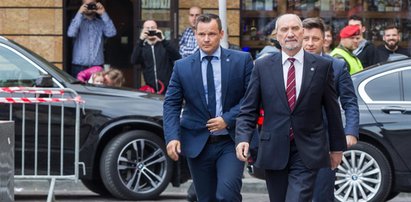 Szokujące ustalenia. Macierewicz uratował wiceministra MON przed aresztem