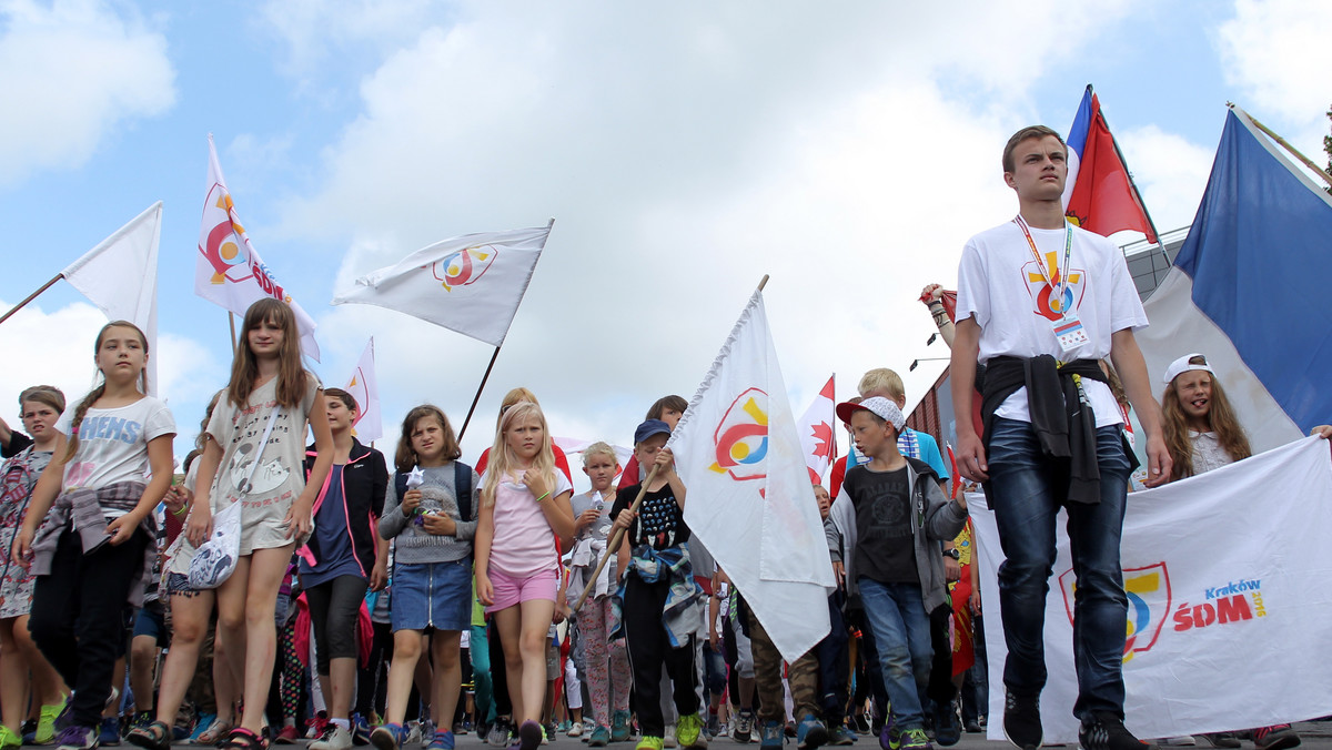 Spora grupa zagranicznych gości, którzy spędzili kilka ostatnich dni poprzedzających ŚDM pod opieką pomorskich parafii, w poniedziałek wciąż zwiedza region: opuści go w poniedziałek w nocy. Są jednak i tacy pielgrzymi, którzy pojadą do Krakowa dopiero za parę dni.