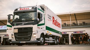 Raben z bolidem przez Europę