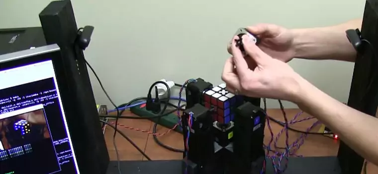 Zobacz robota, który układa Kostkę Rubika w sekundę (wideo)