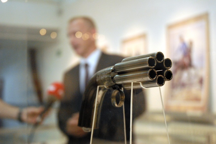 Pištolj sa šest cevi